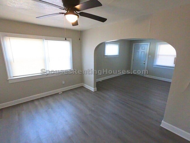 Foto del edificio - 1304 N Linwood Ave