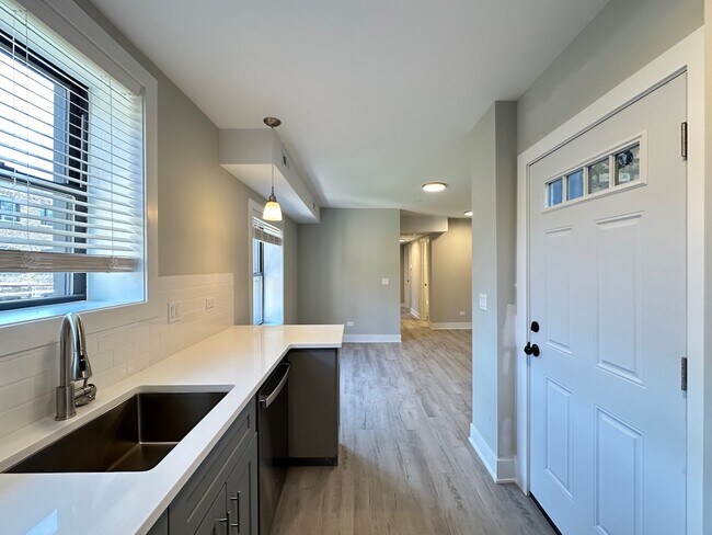 Foto del edificio - 1142 Oak Ave