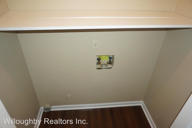 Foto del edificio - 6525 Castle Creek Ln
