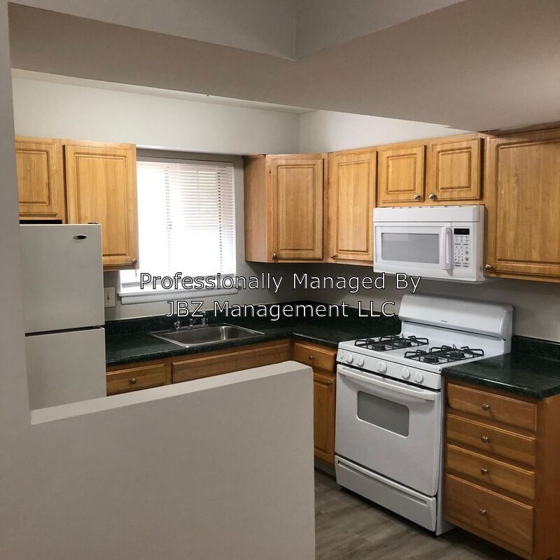 1629 Ingleside Ave Woodlawn Md 21207 House For Rent In Woodlawn Md Apartments Com
