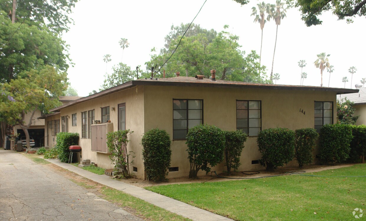 Primary Photo - 142 Sierra Bonita Ave