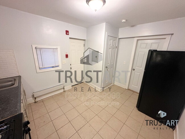 Foto del edificio - 4722 Longshore Ave