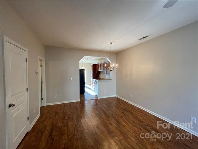 Building Photo - 1007 Laparc Ln