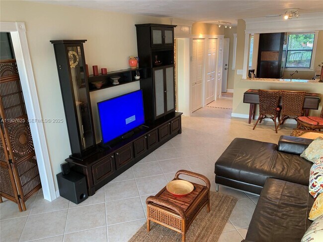 Foto del edificio - 5200 NW 31st Ave