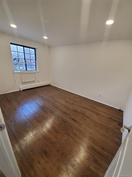 Foto del edificio - 81-18 138th St