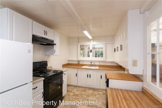 Building Photo - 2 br, 1 bath House - 17108 Dogwood Way