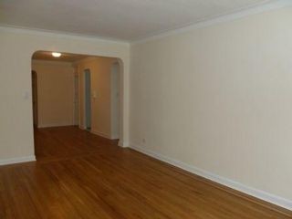 Foto del edificio - 65-44 Saunders St