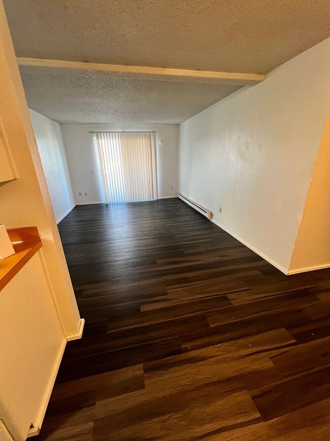 Foto del edificio - Stylish and Convenient 2 Bed, 1 Bath Apartment in Downtown Port Angeles