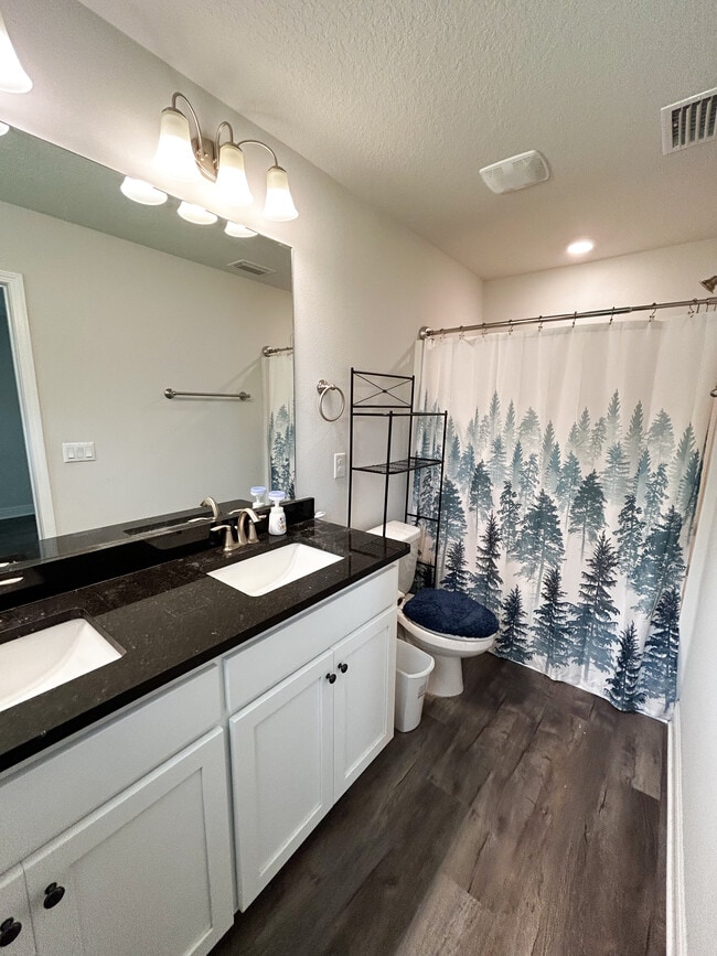 Foto del edificio - 7077 Sonny Dr