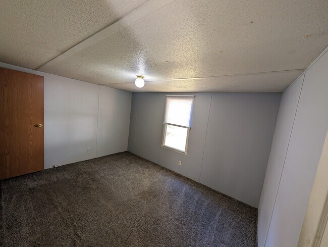Foto del edificio - 28 Ransdell Ln