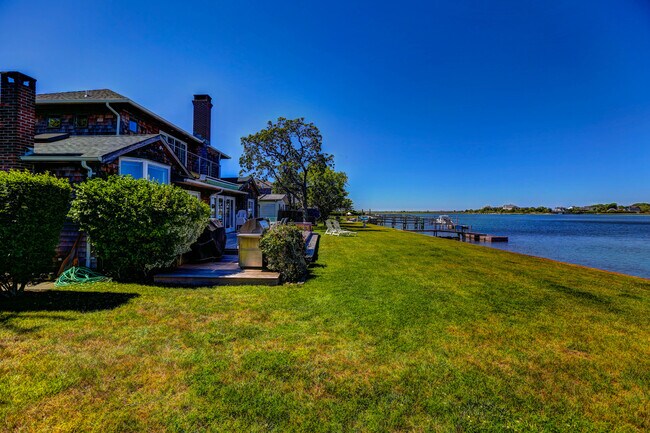 Foto del edificio - 3 Middle Pond Ln