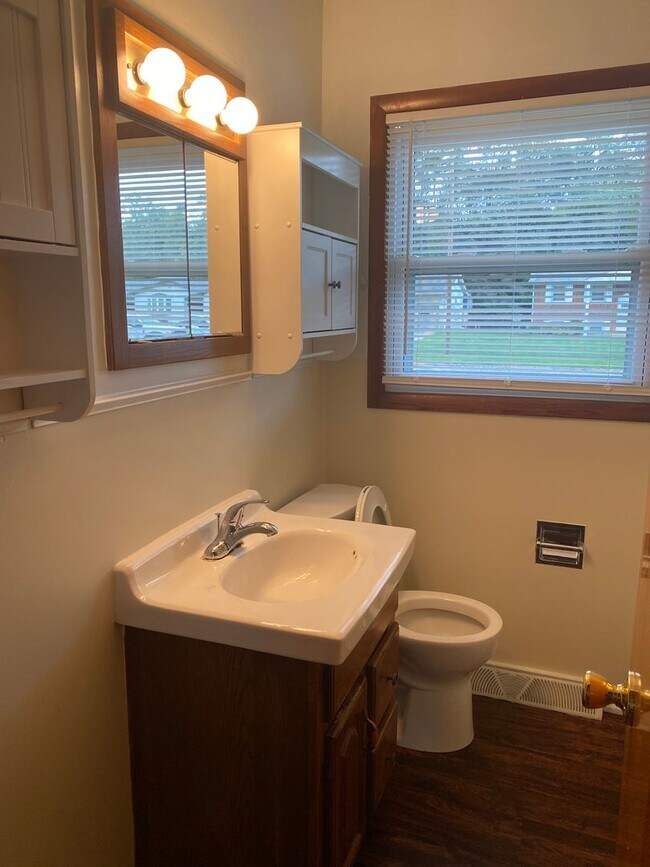 Foto del edificio - 343 Beverly Hills Dr