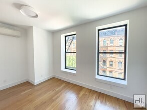 Building Photo - East 93 Street / Spacious 1-Bedroom 1-Bath...