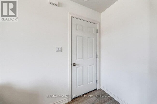 Building Photo - 2718 William Jackson Dr