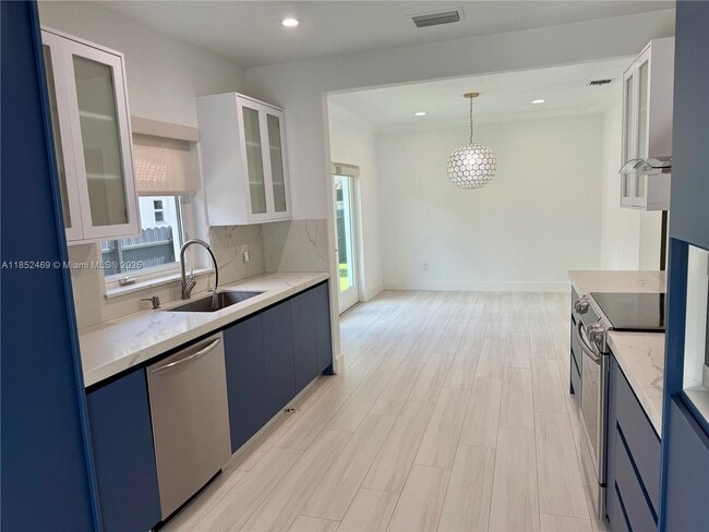 Foto del edificio - 761 NE 77th St