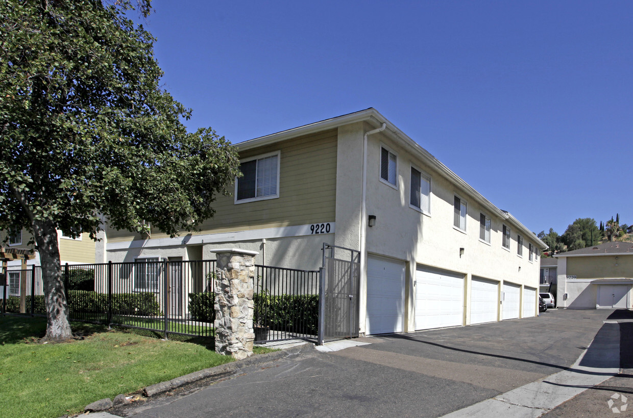 Building Photo - Sandstone Apartment Homes