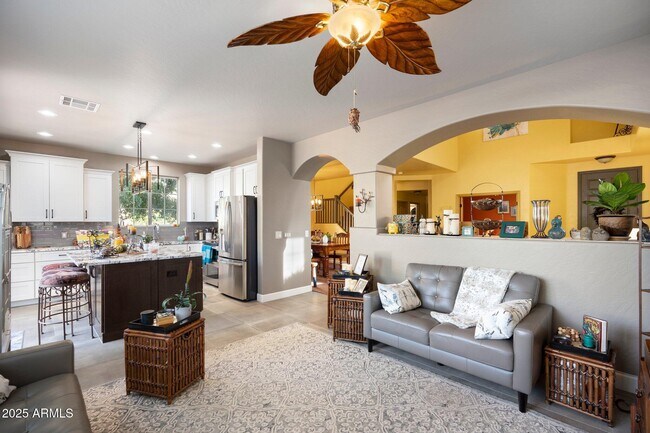 Foto del edificio - 322 W Mountain Sage Dr