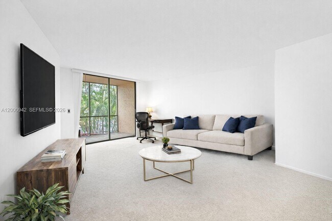 Foto del edificio - 3800 N Hills Dr