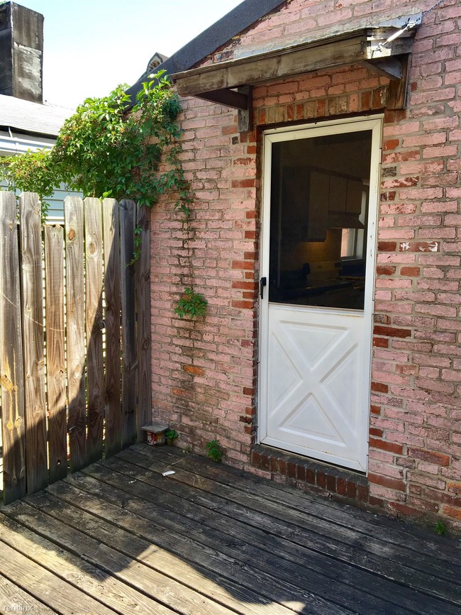 Building Photo - 3 br, 2 bath  - 1020 Light St # 2