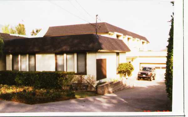 Building Photo - 108 El Paseo