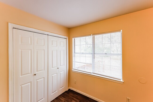 Foto del edificio - 6389 Tyler Loop Rd