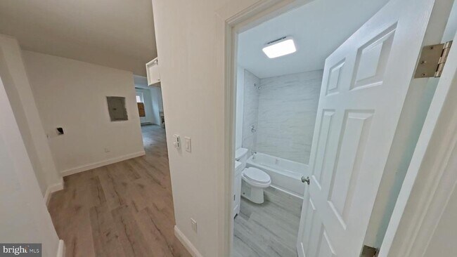 Foto del edificio - 2438 N 20th St
