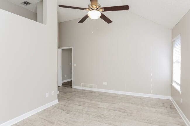 Foto del edificio - 11169 Ewe Turn Dr