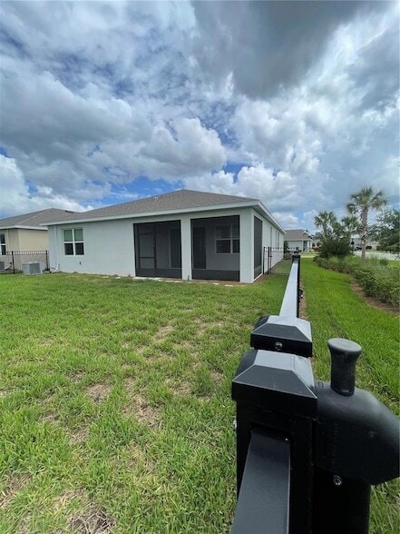 Foto del edificio - 5189 NW 43rd Ln Rd