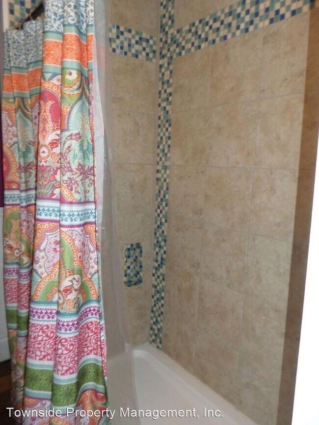 Foto del edificio - 3 br, 1.5 bath House - 1075 Cambria St.