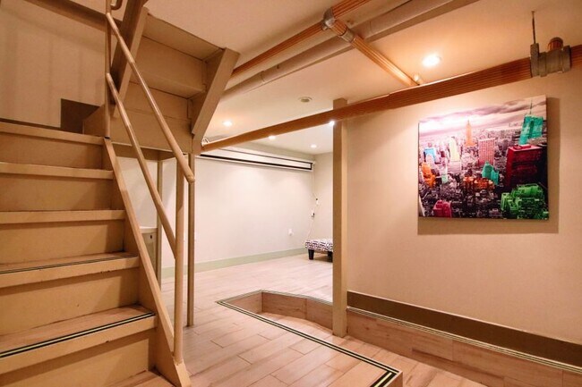 Foto del edificio - 518 E 5th St