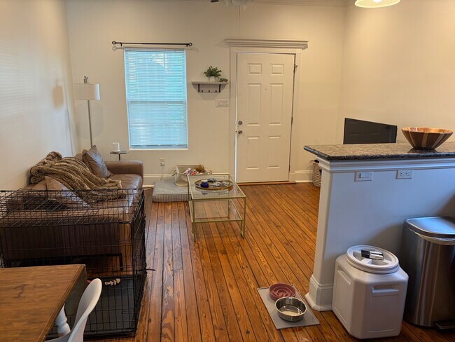 Foto del edificio - 128 Nursery Ave