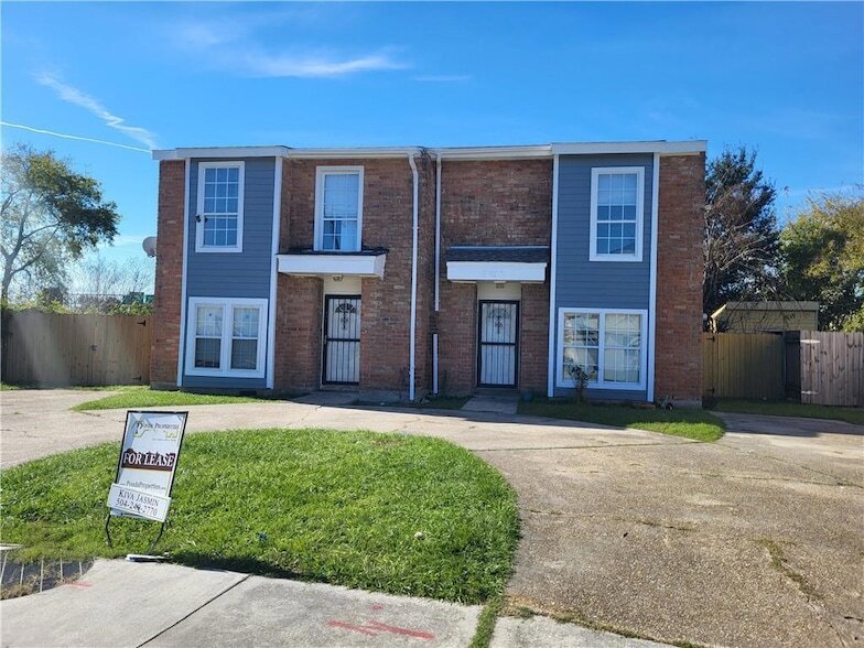 Primary Photo - 6912 Bunker Hill Rd