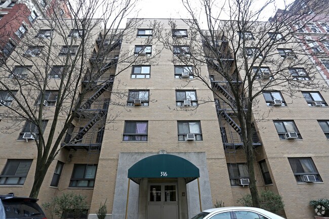 Foto del edificio - 316 W 84th St