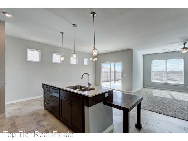 Building Photo - 3 br, 2 bath House - 9412 NW 89th St