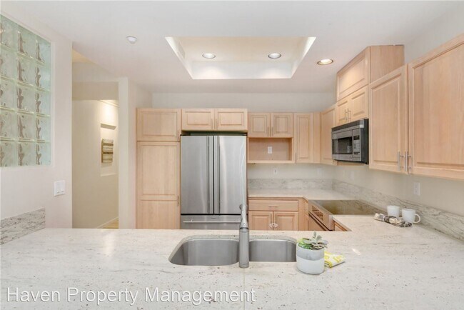 Building Photo - 3 br, 2 bath House - 624 Kirkland Way #2