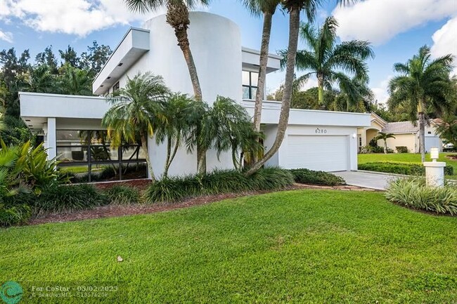 Building Photo - 6280 SW 56th Ct