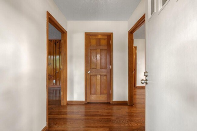 Foto del edificio - 1930 Hollywood Rd NW