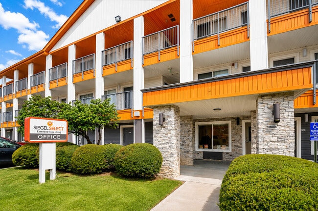 Select Baton Rouge- Office - Siegel Select Baton Rouge