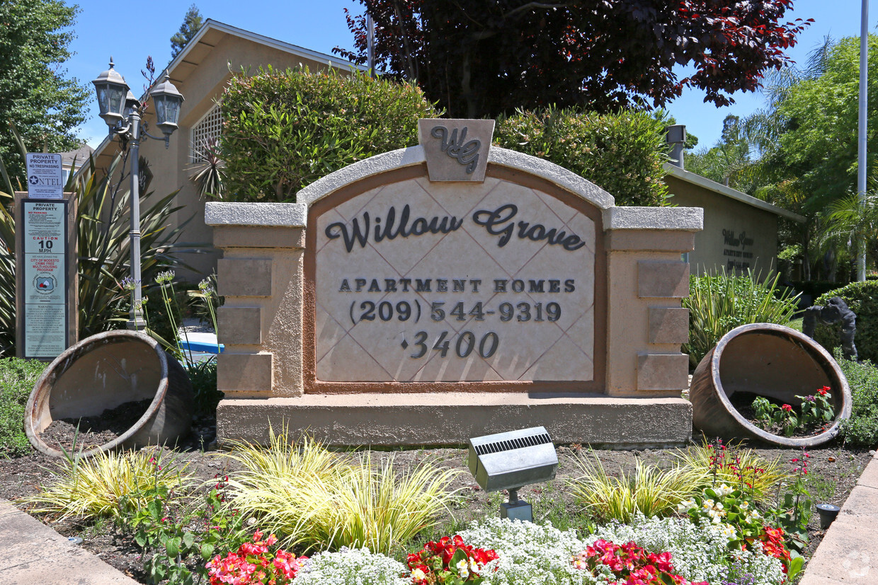 Foto principal - Willow Grove Apartments