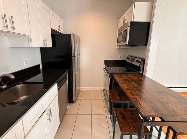 Photo - 206 H St Apartment