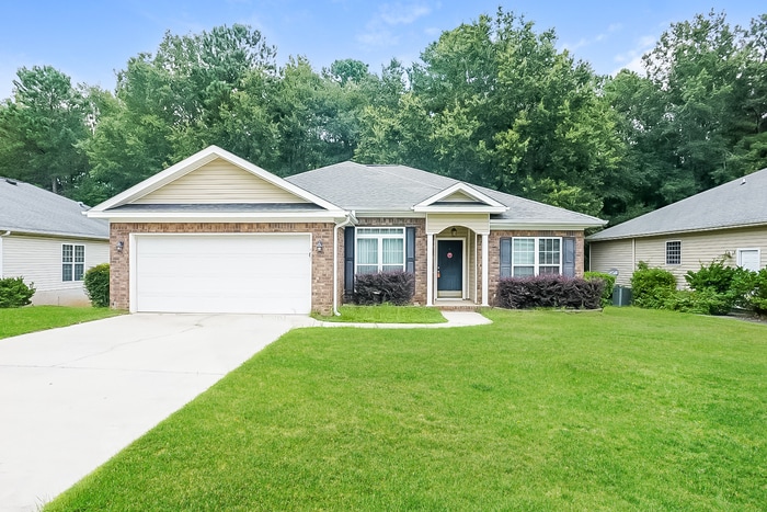 Primary Photo - 3 Bedroom in Grovetown