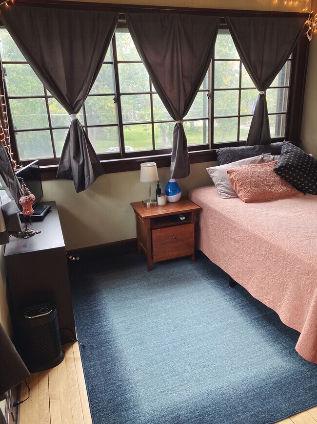 Bedroom 1 - 931 13th St