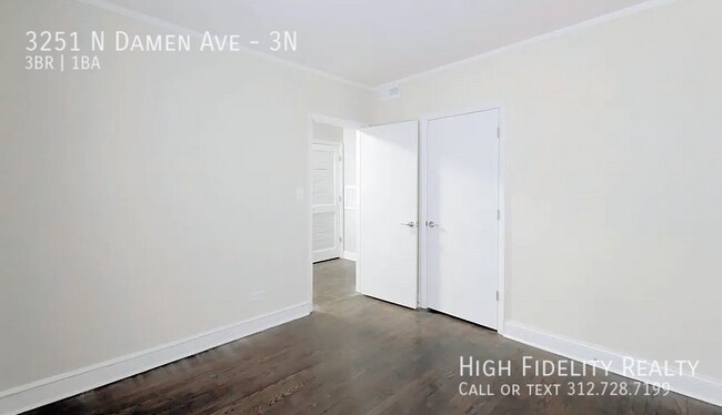 Building Photo - 3251 N Damen Ave