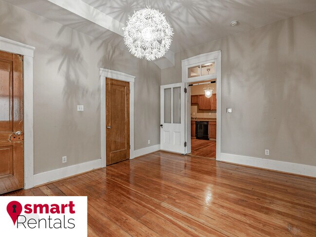Foto del edificio - 2644 Cherokee St