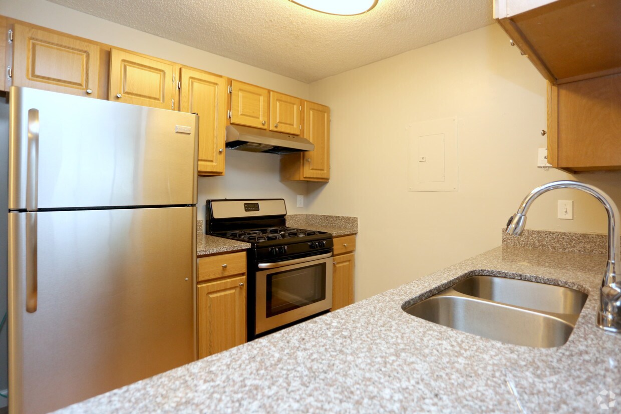 Jefferson Point Apartments 66 Jefferson Pkwy Newnan, GA