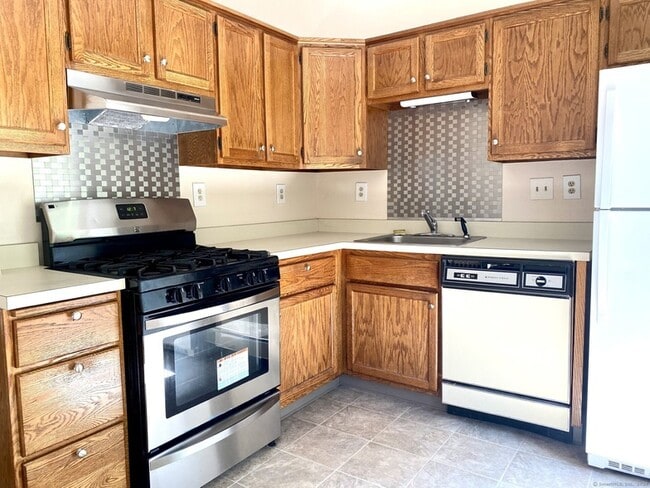 Foto del edificio - 101 Copper Beech Dr