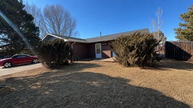 Building Photo - 2212 Trevor St