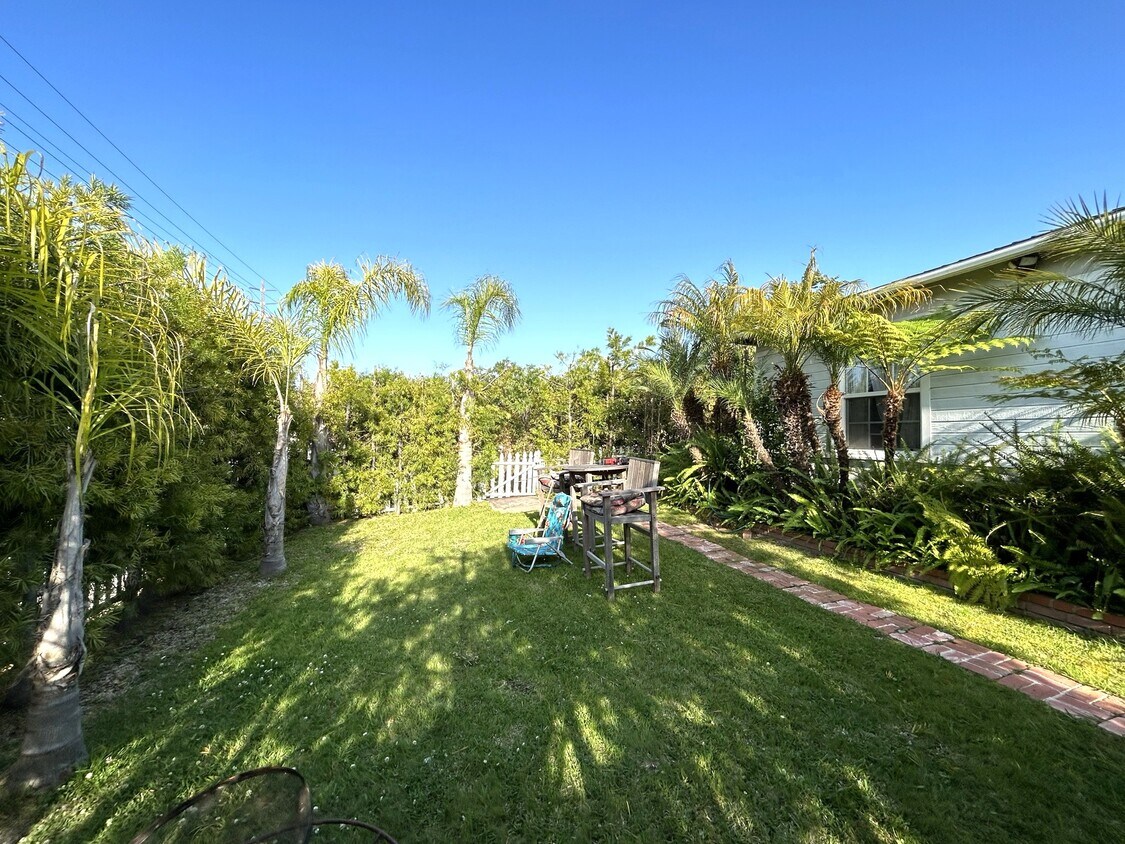 6416 W 86th Pl, Los Angeles, CA 90045 House for Rent in Los Angeles