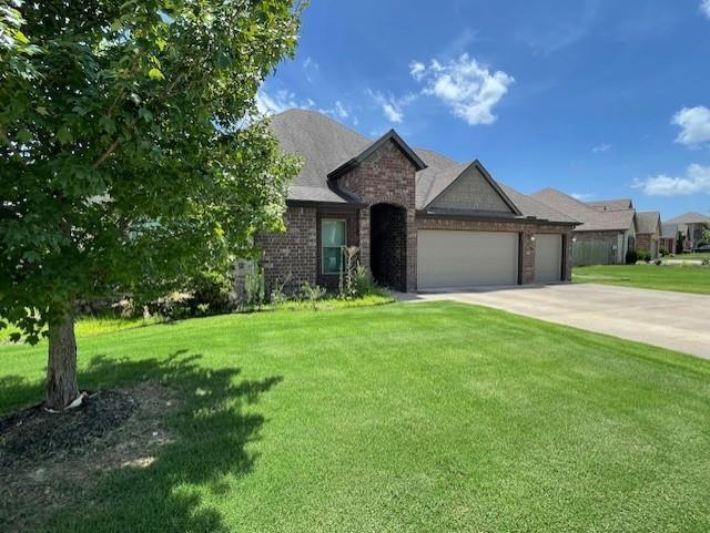 Foto del edificio - 1513 Crestwood Hills Ln