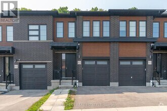 Building Photo - 922 Robert Ferrie Dr
